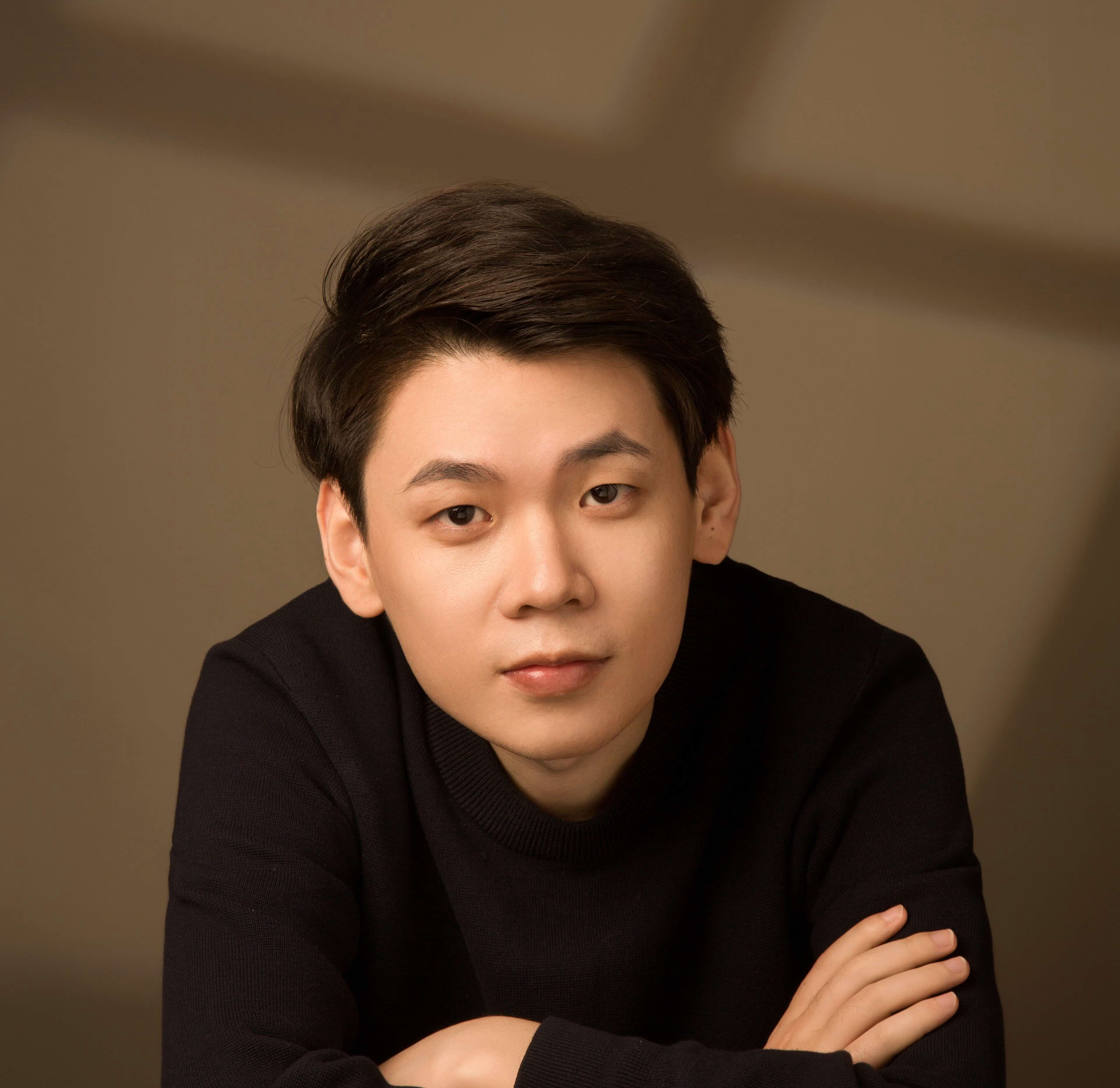 Yongqi Li